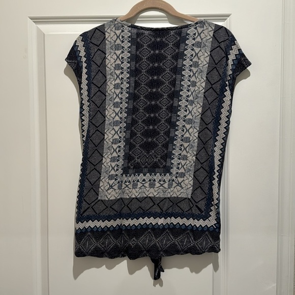 Lucky Brand Blue Boho Tie Front Blouse - Size Medium- Excellent Condition - Picture 3 of 5
